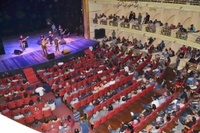 Abertura da 5ª Semana Fica-Fica lota o Theatro Municipal; atrações vão até domingo