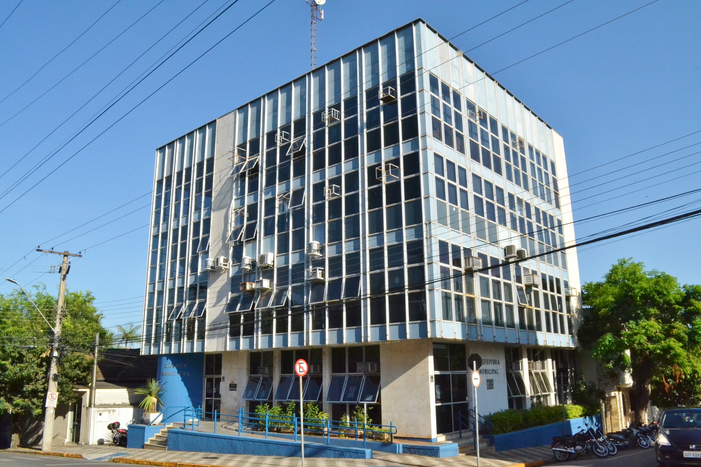 CÂMARA TERÁ PONTO FACULTATIVO NA SEGUNDA-FEIRA; SESSÃO SERÁ NA QUARTA