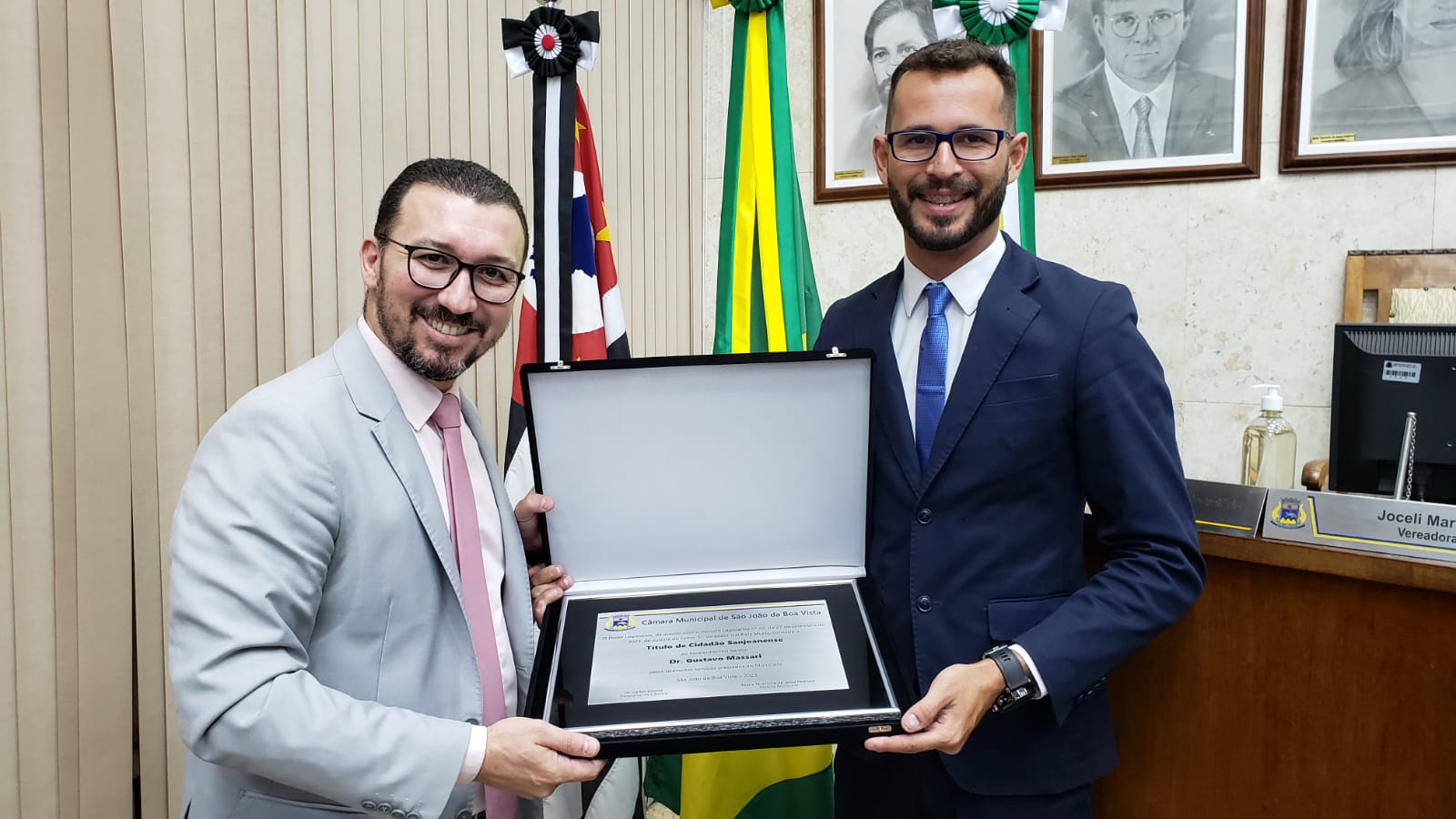 Legislativo outorga o Título de Cidadão Sanjoanense ao Dr. Gustavo Massari, presidente da 37ª Subseção da OAB-SP