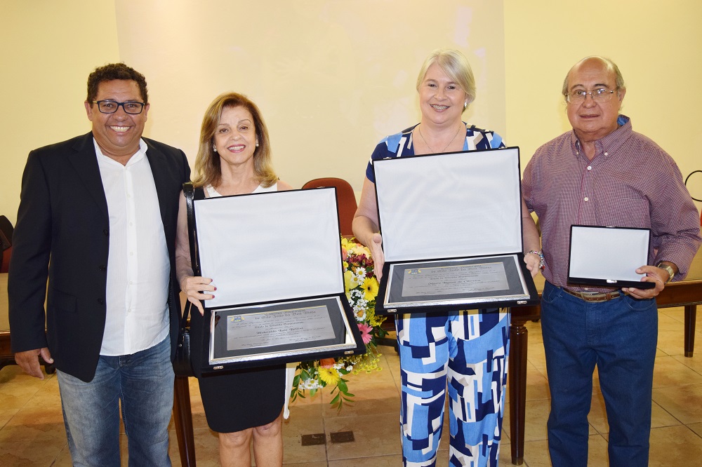 Na primeira Sessão Solene de 2019, Câmara homenageia ex-capitães Mauro e Bellini e o jornalista Leivinha