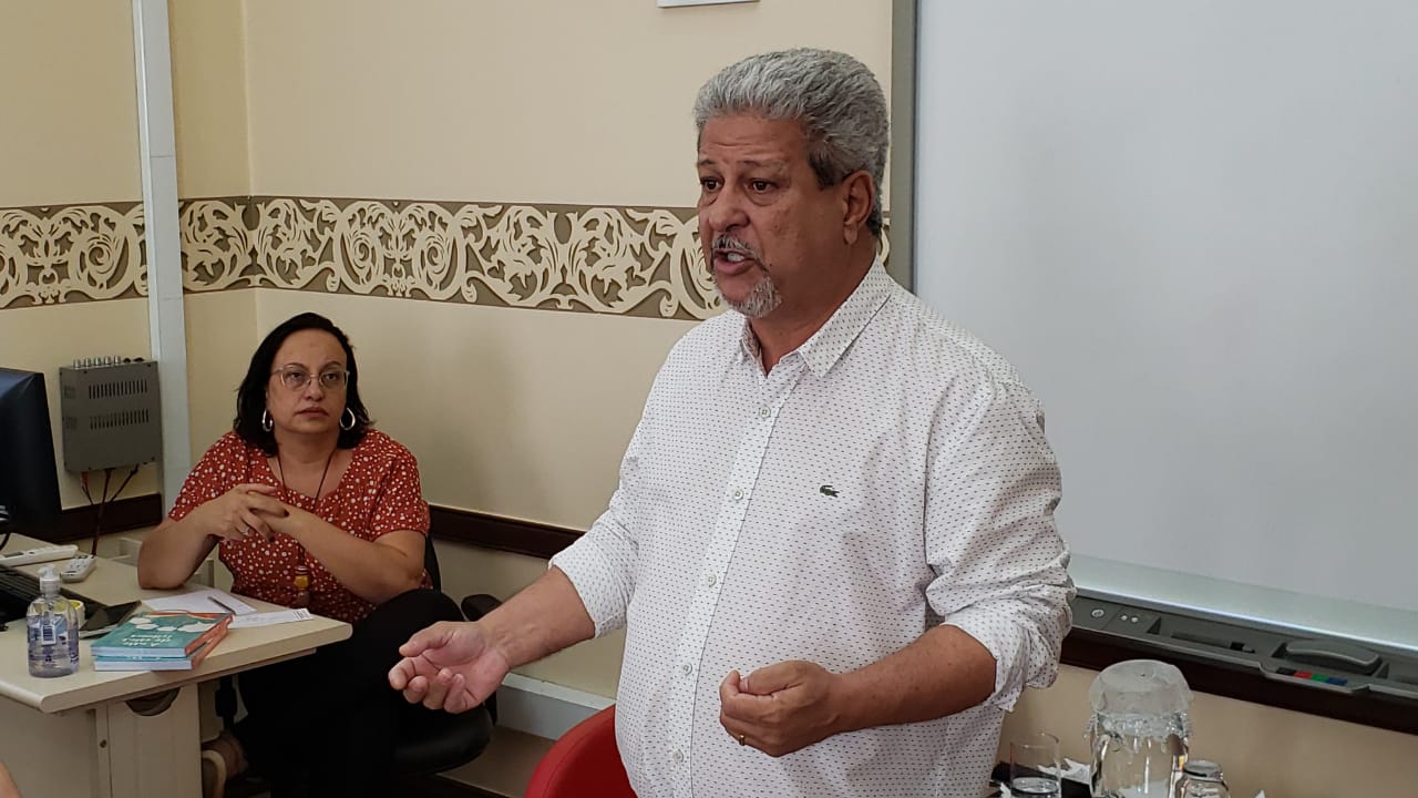 Presidente da Câmara, Dr. Carlos Gomes, palestra para jovens de Aprendizagem do Senac