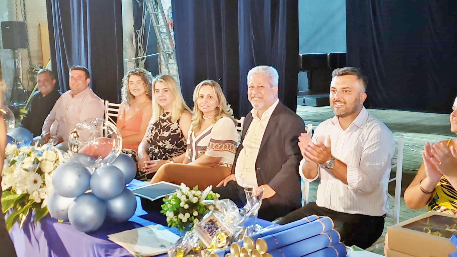 Presidente da Câmara e vereadores participam da formatura da Emeb José Peres Castelhano