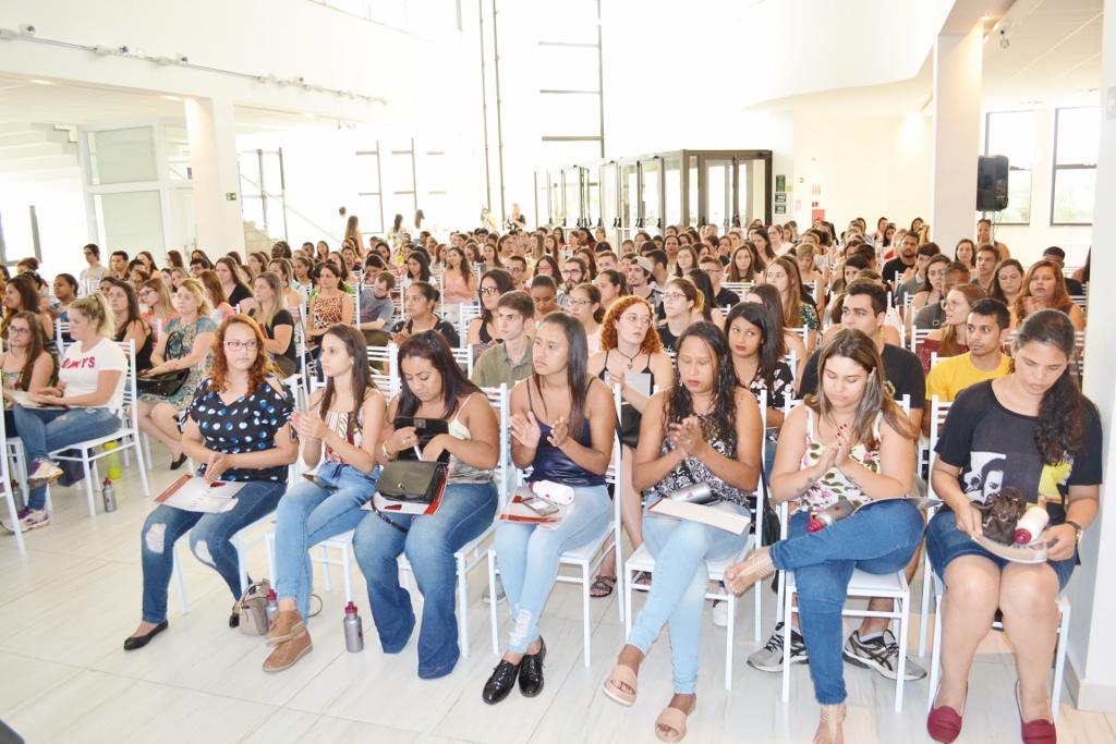 Presidente da Câmara participa de treinamento a estagiários realizado pelo Ipefae