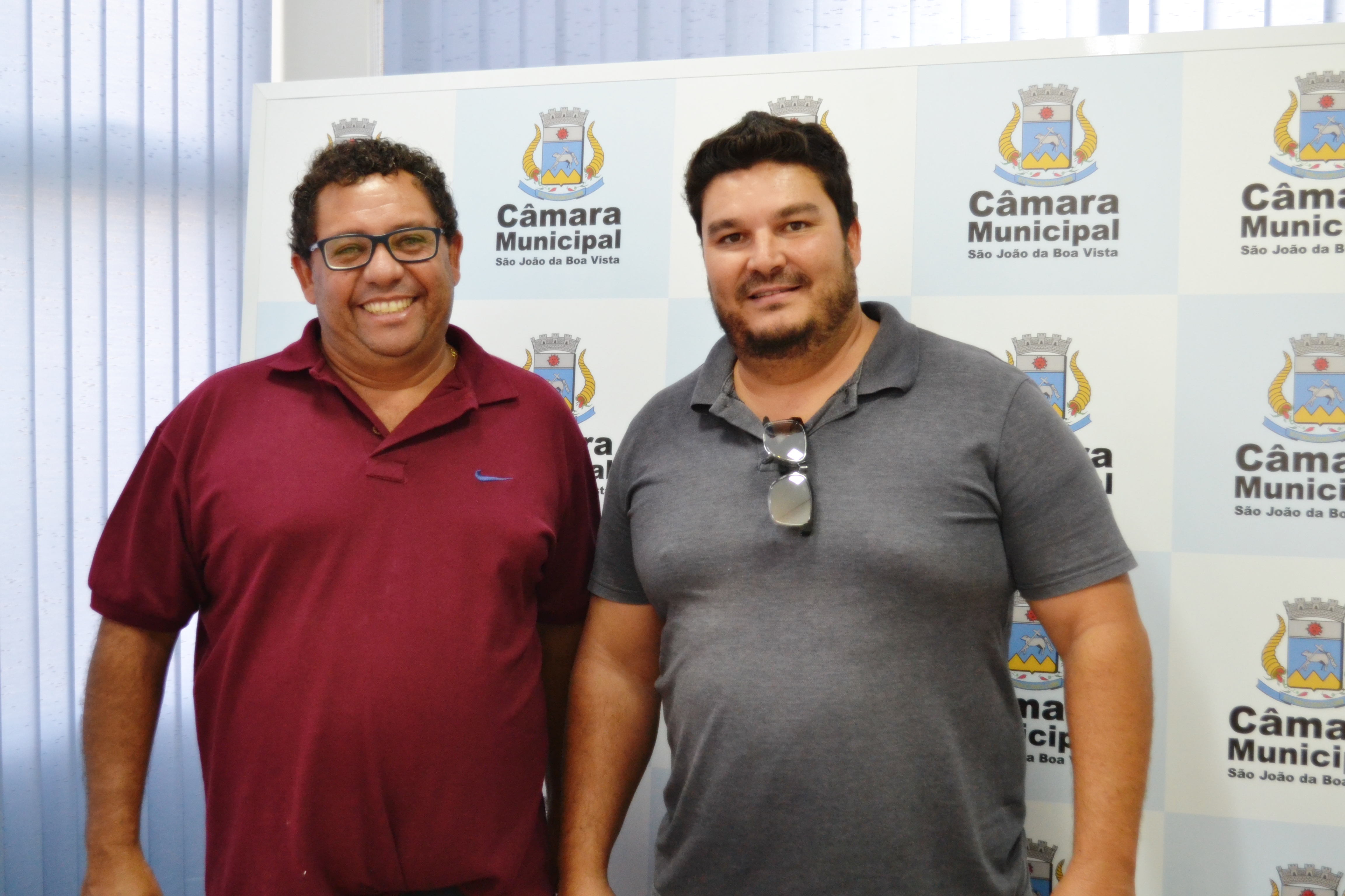 Professor de Educação Física apresenta sugestão de aulas de caiaque no piscinão do Recanto do Lago