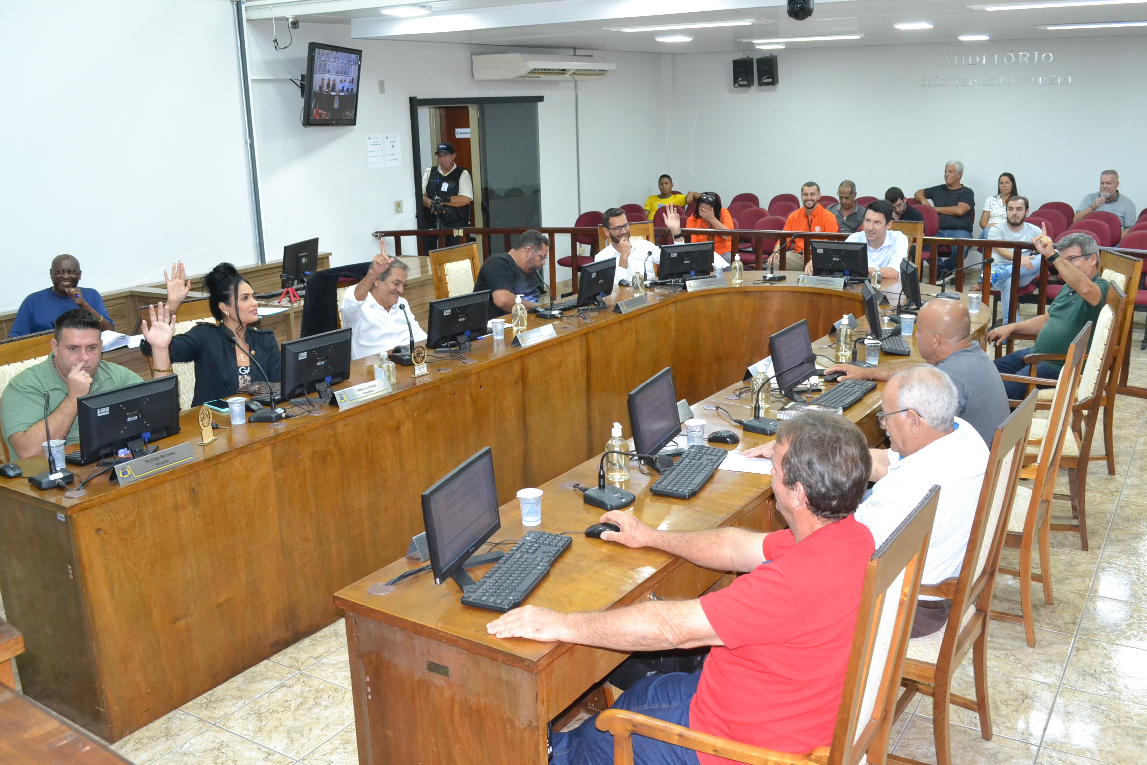 Sessão Ordinária de 27.02.23 – Acompanhe o resumo das votações e debates entre os vereadores